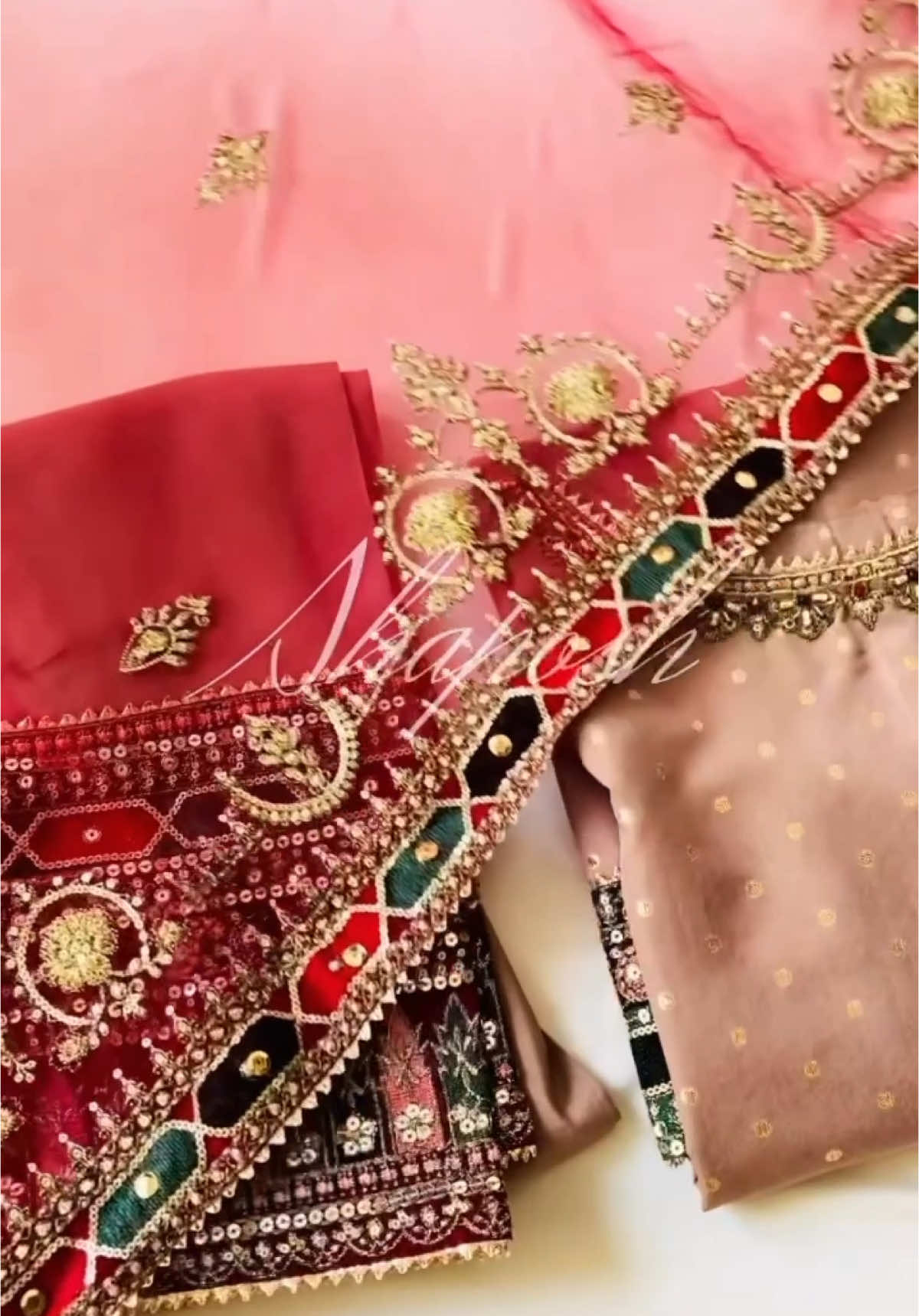 Sale IS LIVE! Our Mid-Winter Sale offers up to 50% off on Entire Stock. Dress Code: 4080 Three Piece Colour: skin  Shop now www.shaposh.pk #shaposh #stylewithshaposh #lookingPosh