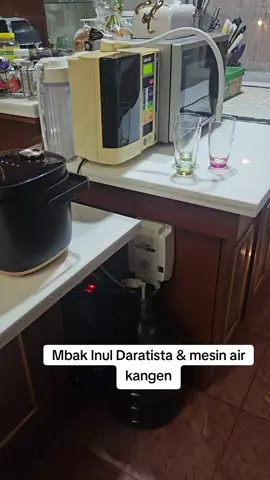 Mbak Inul sosok yang sangat ramah sekali & rendah hati. Saya sangat kagum dengan kepribadiannya yang bener-bener membumi. Seorang artis yang sangat terkenal tapi orangnya bener-bener bersikap seperti orang biasa.