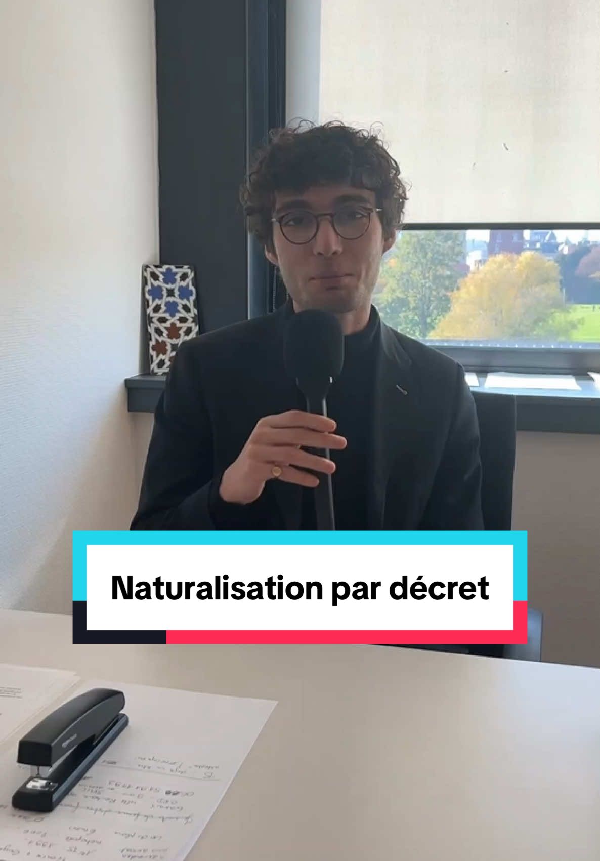 Découvrez en plus sur la demande de naturalisation par décret. N’hésitez pas à nous contacter pour qu’on puisse vous accompagner pour cette démarche ! 🇫🇷 #accompagnement #naturalisation #démarchesadministratives #conseil 