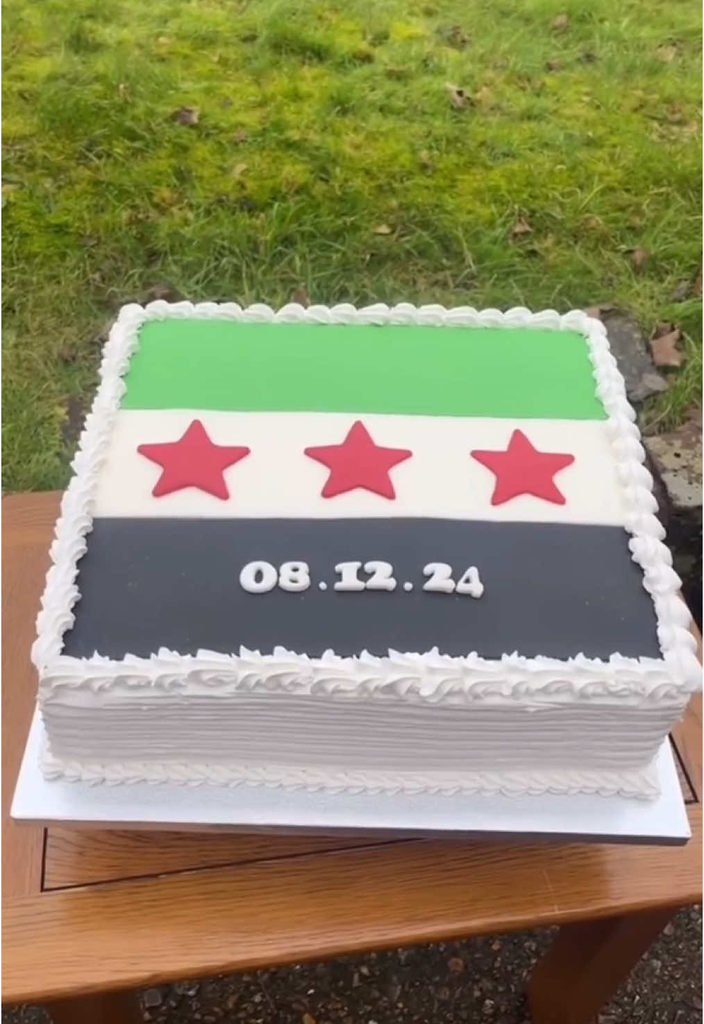 #syria #freesyria #flagcake #cake4syria #syria💚 #syriafreedom #الثورةالسورية #سقط_بشار_الاسد #علم_الحرية #cakes #cakeart #tranding #cakedecorating #cakelover #freedom #سورية_حرة 