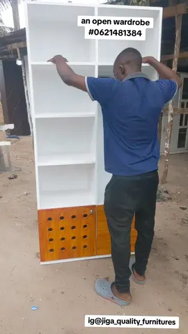 hii ni Kabati la wazi la nguo Lina droo3 na enga ya kutundika nguo Bei 240,000/=TSH  call Whatsapp 0621481384