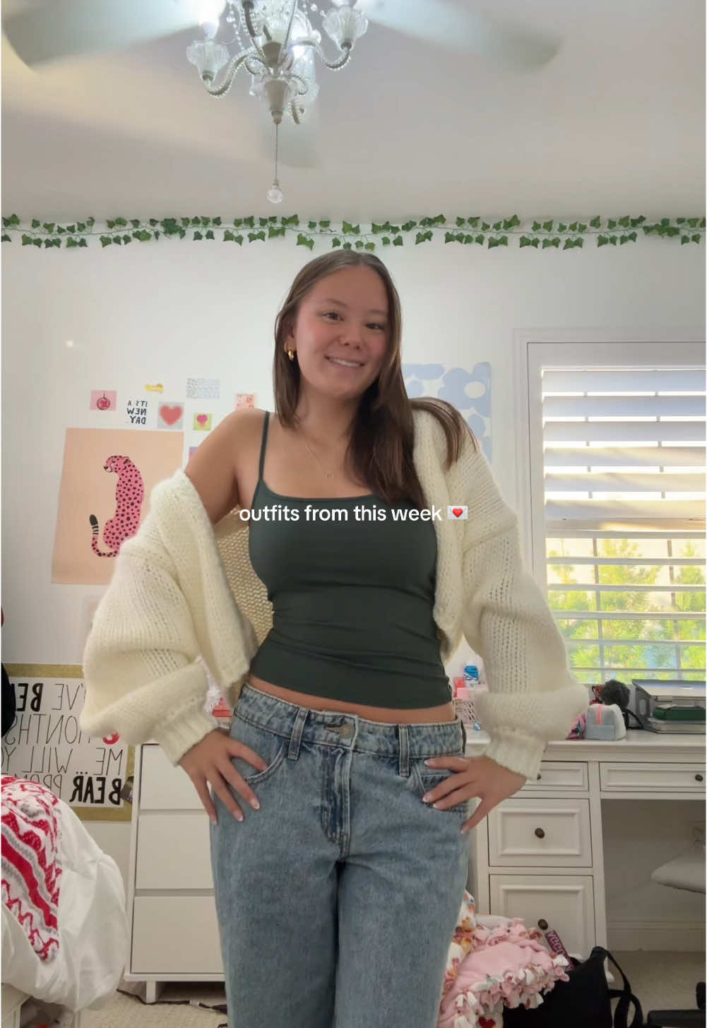 fits from finals week 🙌🙌🙌🙌 #finallyonwinterbreak 