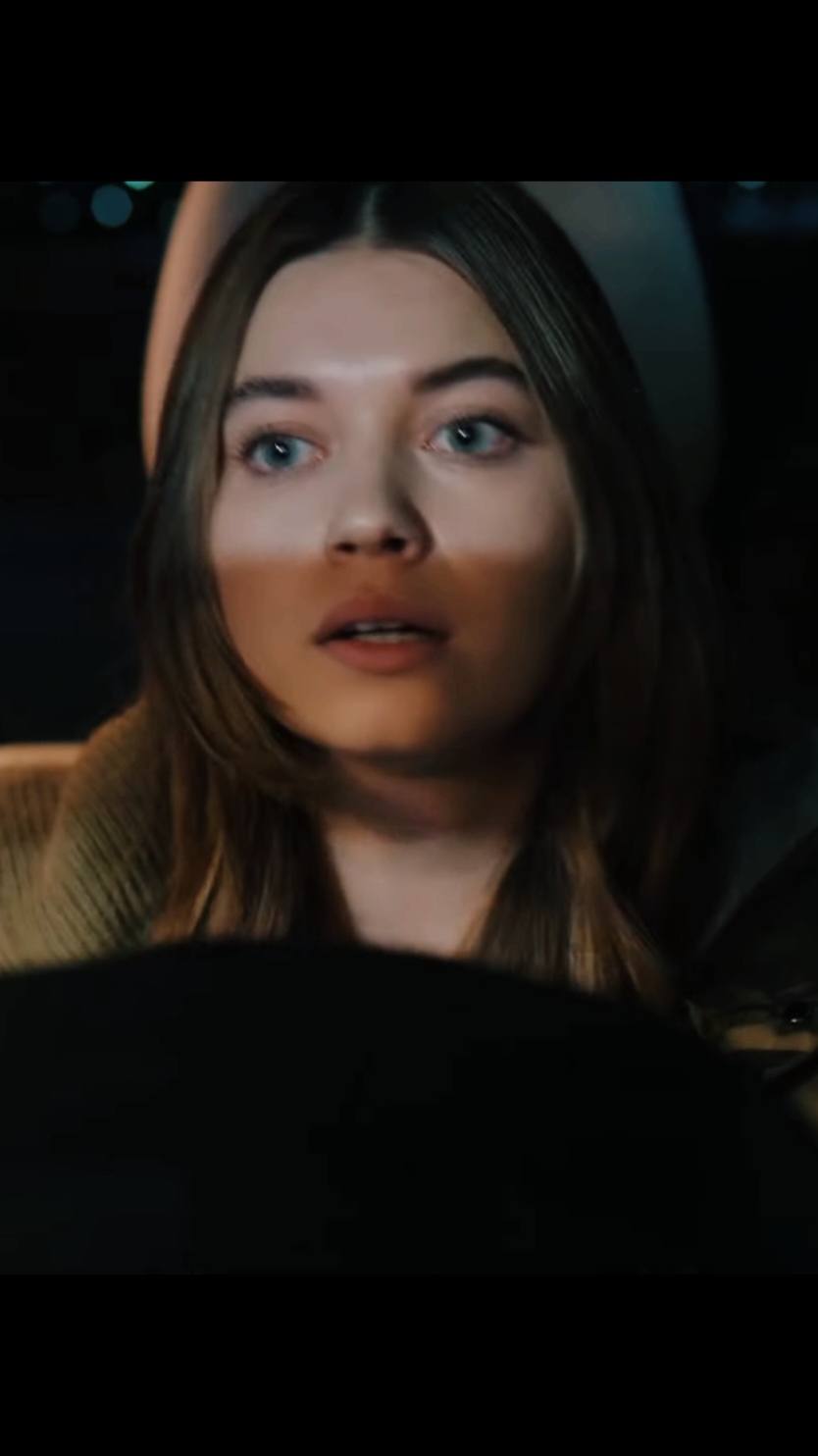 Нежданчик подкатил😂😂😂#сейранферит #mertramazandemir #афрасарачоглу #фериткорхан #мертрамазандемир #afrasaraçoğlu #seyfer #3сезон #зимородок #yaliçapkini #berilpozam 