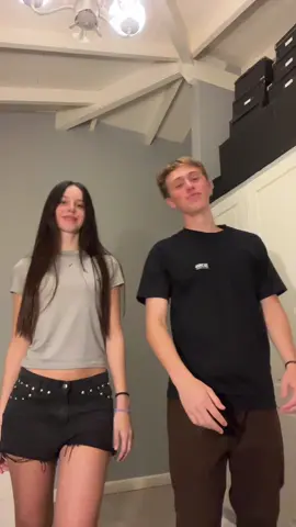 se hizo lo que se pudo #gala #vestido #couple #egresados #promo24 #azul #transicion 