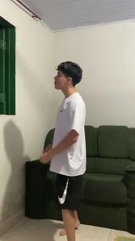 Fit basico⚪️ #tn #tracksuit #ryu #outfit #tenis #fy #fyp #for #f 