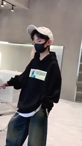 Áo nỉ hoody thời trang ấm áp hình in độc đáo cho các bé yêu chuyện tranh#tiktok #thoitrangbe #quangchau 