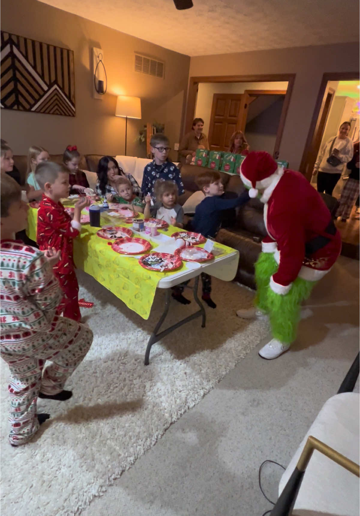 Well that didn’t go as planned. The grinch got the fire smacked out of him 😂 #grinch #christmas #fyp 