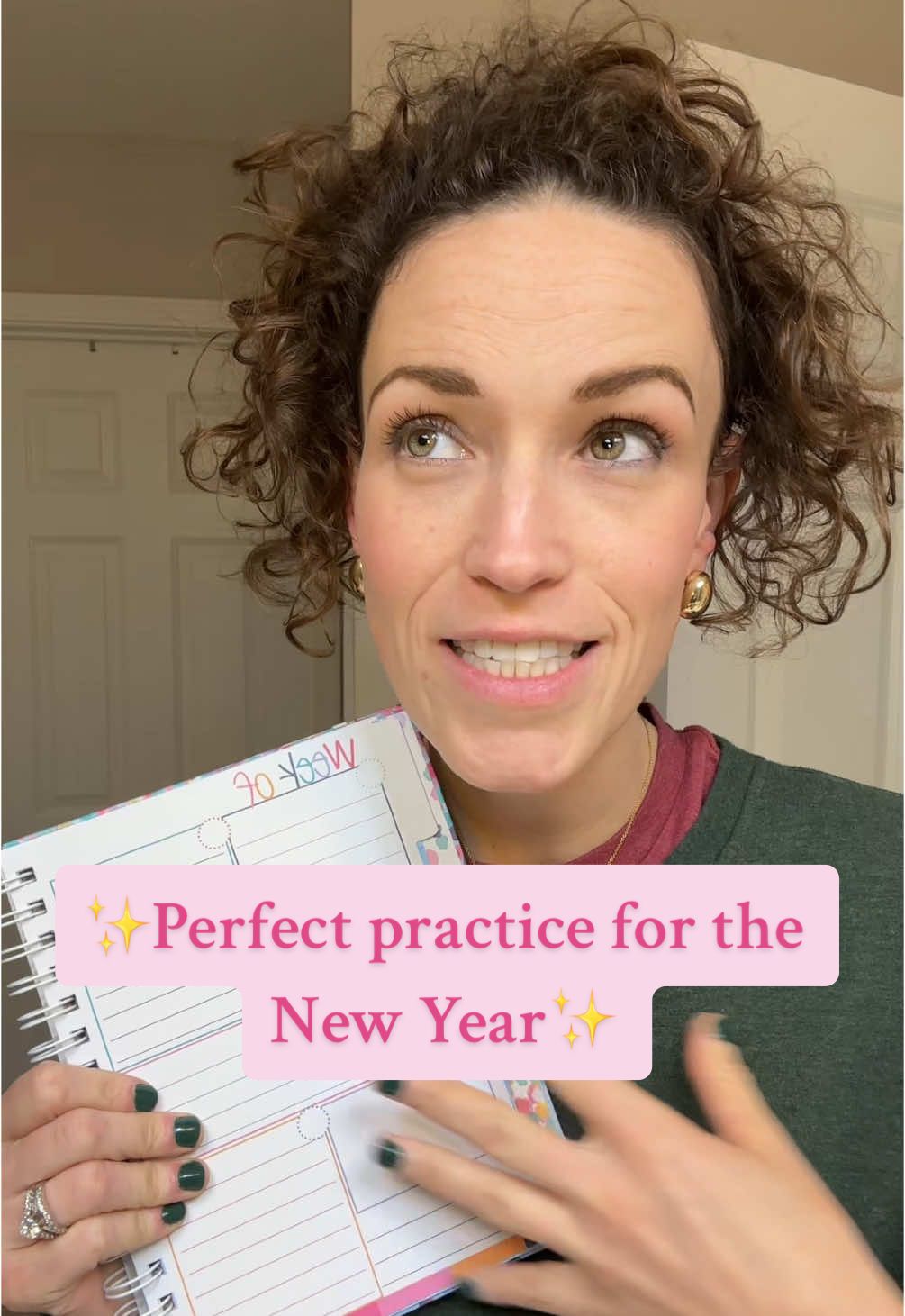 Gratitude is so important! It helps us to take note of our many blessings and to give praise to God! These journals come in a bundle of 3 and make a perfect meaningful gift! @Denise Albright Studio  #gratitudeattitude #gratitudejournal #gratitudepractice #gratitudechallenge #countyourblessings #newyeargoals #newyearsresolution #newyearnewaura  gratitude mindset attitude of gratitude power of gratitude how to practice daily gratitude