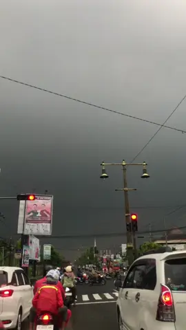 Cuman template aja#hujan #klaten24jam #xybca #trend#jogja #fypシ゚viral 