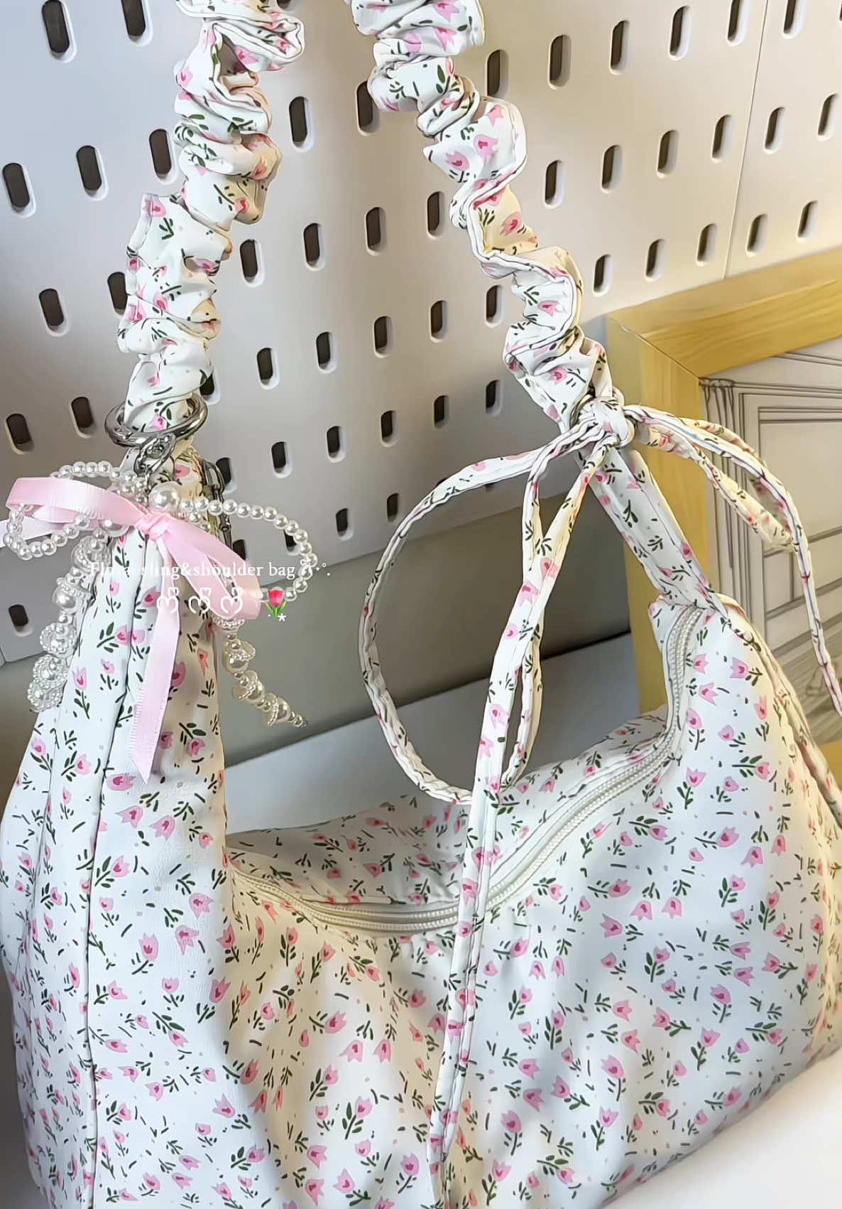 Floral bag slingbag&shoulderbag 🌸💐✨ #floraldesign #floralbag #bag #affordable #musthaves #viral #trending #flower 