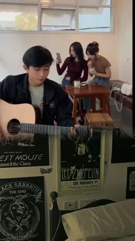 langsung dapat dua😉🥀 #masukberandafyp #fypシ #4u #4you #aliabdulaziz #coverlagu #covergitar 