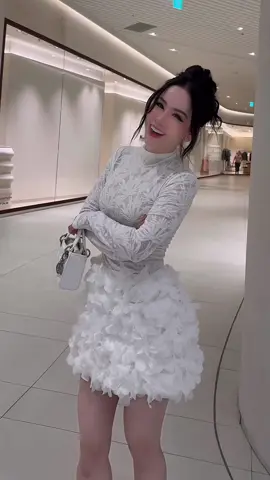 Bị cuốn cái bài này quá troii đi😋 #trending #fyp #quechi 