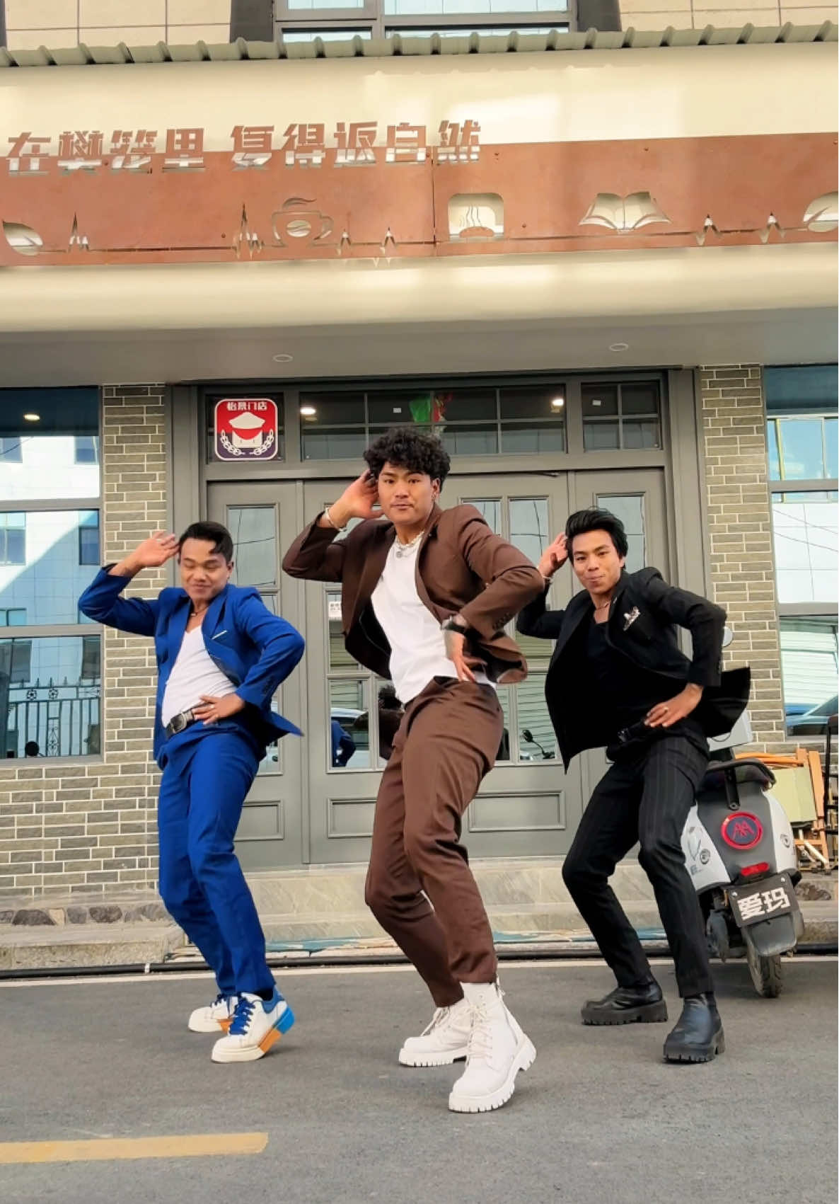 Radha Teri Thumka🫣🤭Once again show youre love and support 🙏❤️‍🔥🥰🌹💐❤️‍🔥#dance #vibes #Mr_GOMZA #fyp #tiktok #keepsuporting #rasuwali_muser🖤🥀 @👑 J A A A Y Y Y Y 👑 @Nim Babu Tamang 