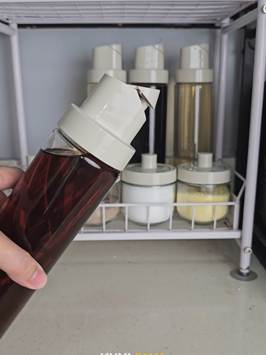 Guys kung naghahanap kayo ng All in one seasoning bottles and jar, ito na yon! 💯 😍 #seasoningbottle #seasoningbottles  #seasoningbottleset #seasoningjar #seasoningjarset #seasoningbottletiktok 