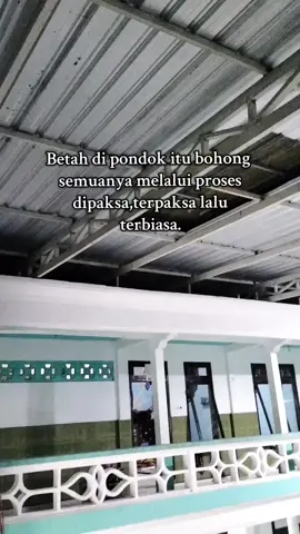 Terpaksa lalu terbiasa🥲 #fyp#santripondok#sumberbungurpakongpamekasan 