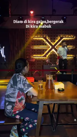 Tetap santai kawan #fypシ #ngakak #viral #vidiolucu #fypシ゚viral🖤tiktok #komedi #viralvideo 