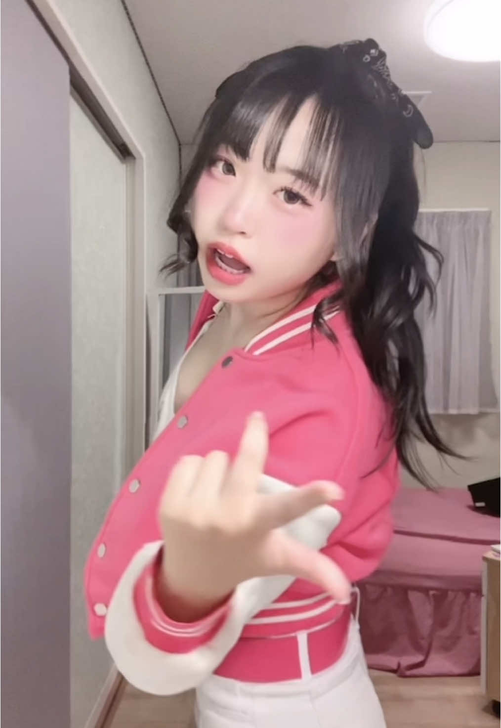 hmmm🥴(I want to get better at dancing…) #tyla #push2start #09 #dance #fyp 