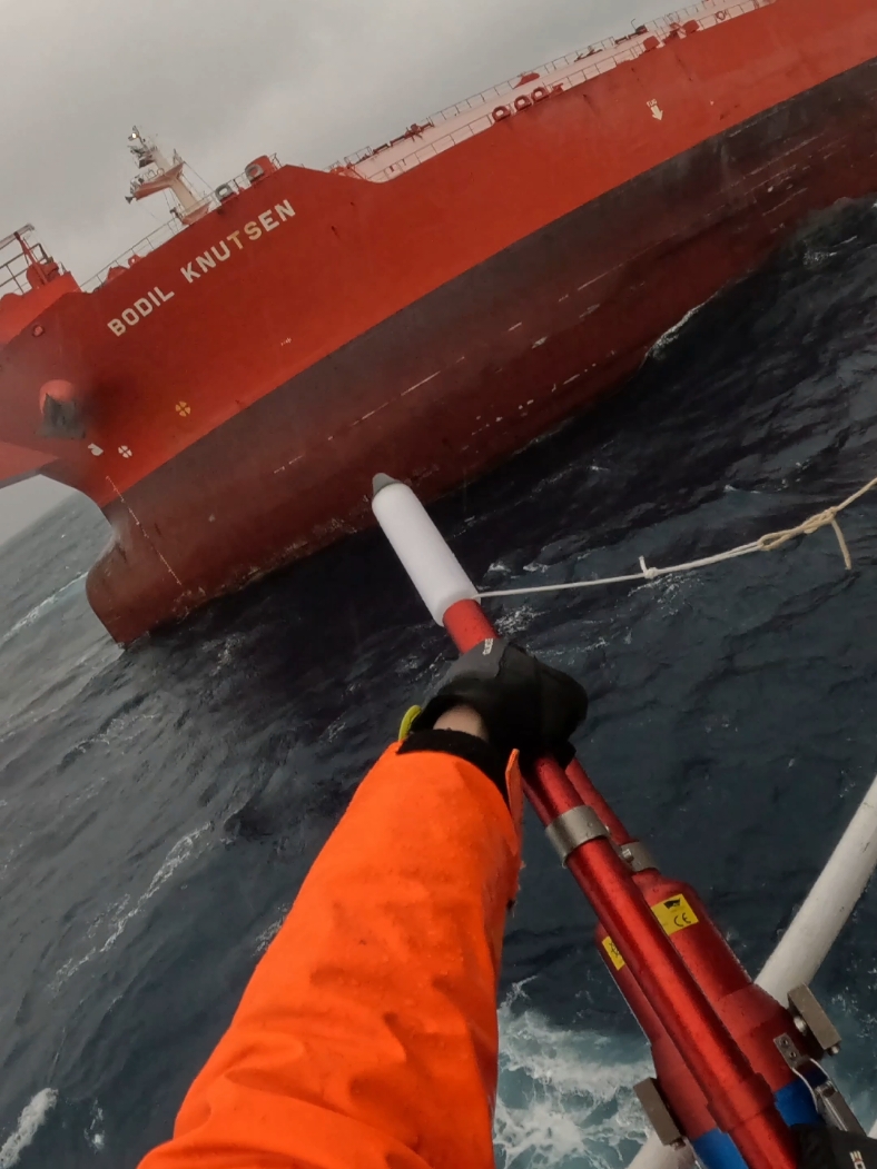 #rescue #offshore #sea #ship #shot #tiktoksea #norgvarg 
