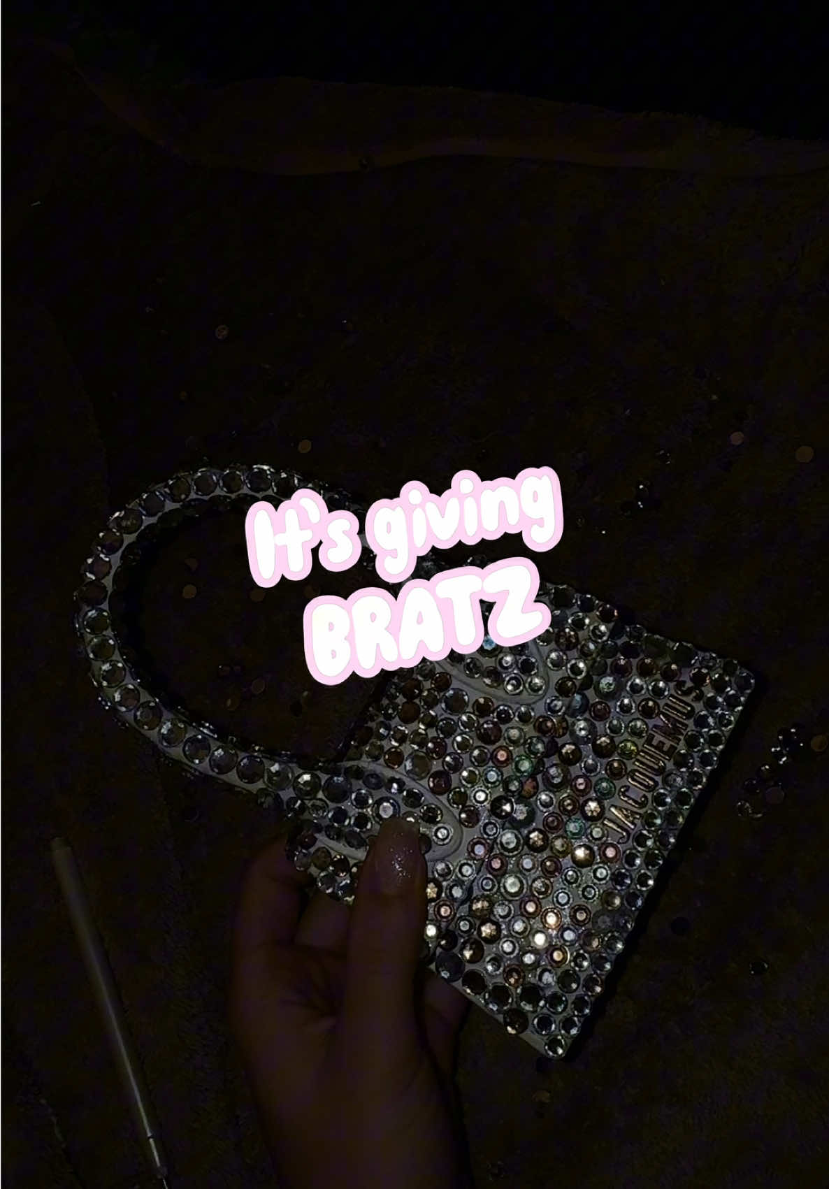 DIY as a girlie born in the 2000s👄💅🏽