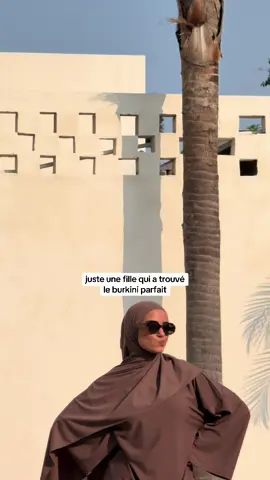une coupe simple mais classe + les couleurs trop stylées = PARFAIT on a dit !! 🤭🩰💘  #modestactivewear #burkini #modestfashion #modestswimwear #modestbrand 