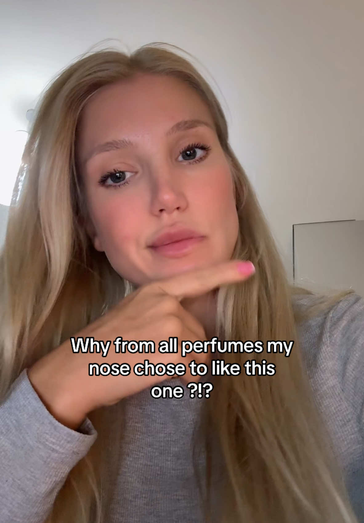 A small hint for my fans if there are any 🥰 #dubaitiktok #dubai🇦🇪 #dubaidaiting #funnyvideo #joke 
