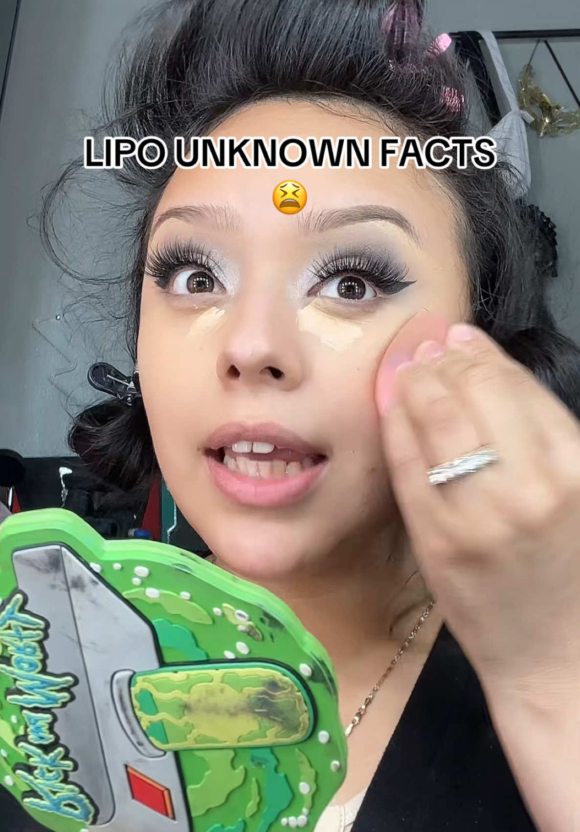 Weirdest feeling ever 😫 #fyp #lipo360 #fypviral #tuneada #lipo #funfact #parati #grwm #storytime 