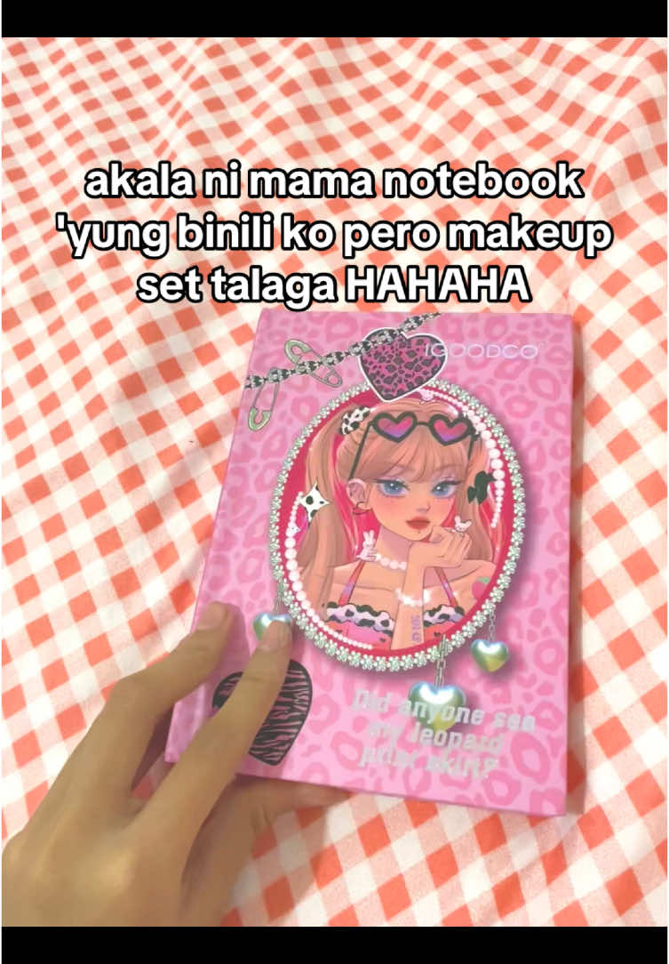 Notebook makeup set💋💋💋💋#fyp #makeupset #notebookmakeup #dyjein 