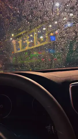 #جلال_الزين #كل_ليله_شتوية_حبيبي #الترند_الجديد❤️✌️ #ترندات_تيك_توك #مطر_غيوم_جمال_الجو_تصويري🌧️❄️ #تصوير_بالسيارة🌹🌹 #اكسبلور 