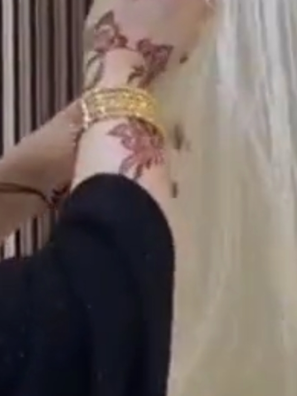 شيلة مدح الصديقات شيلة مدح صديقاتي #_استديو_تنفيذ_شيلات_هواجيس_الشعر 