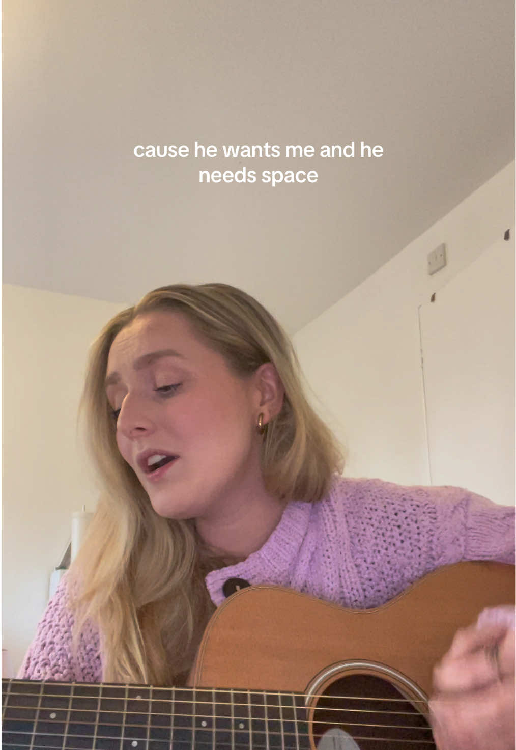 @Megan Moroney never writes a bad song x  #manonthemoon #meganmoroney #cover #countrymusic #countrysong #country #singer #fyp 