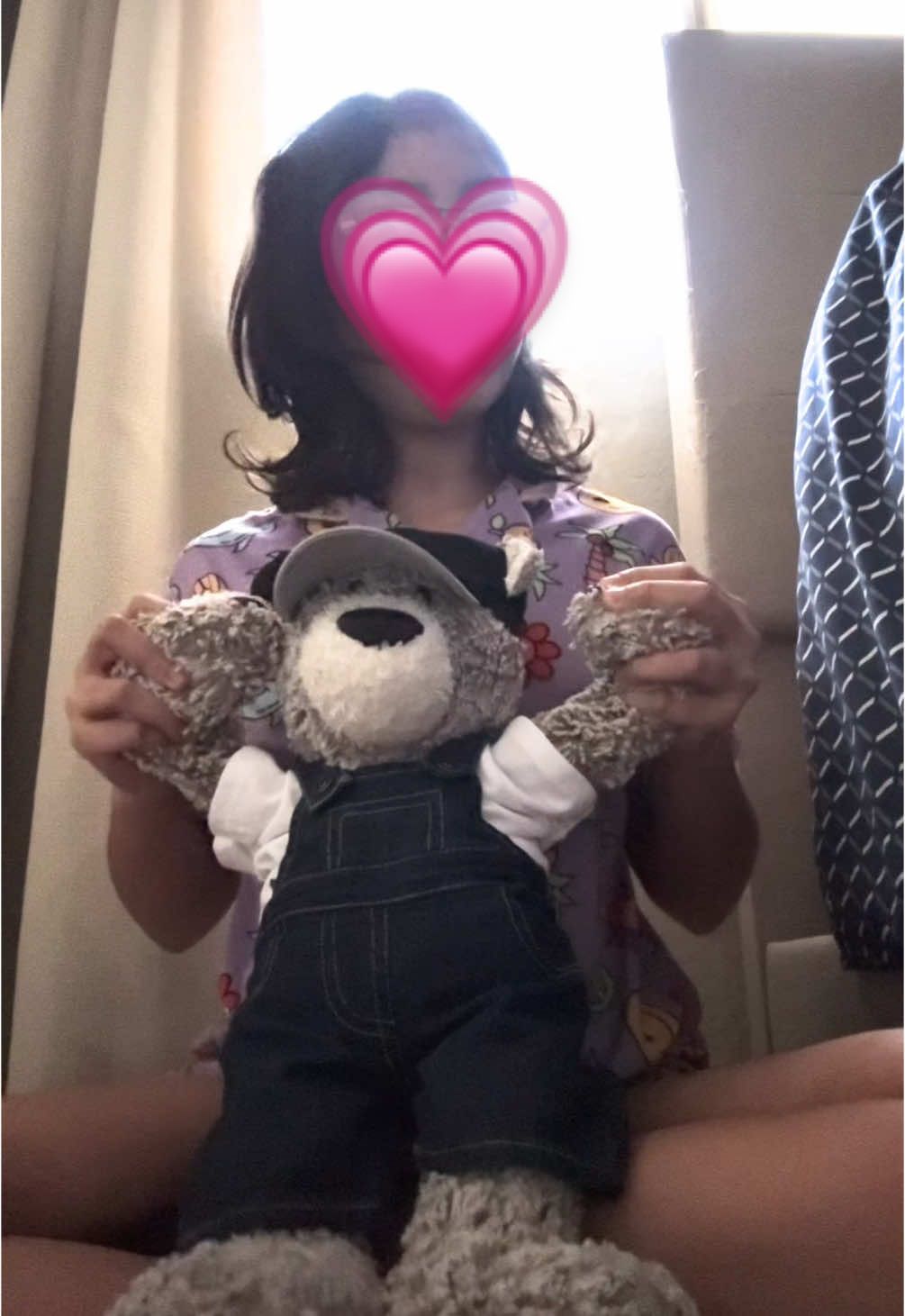 Real man dance but with my teddy!💗🧸🫂 @Beabadoobee @Build-A-Bear #beabadoobee#🧸