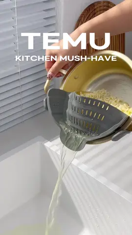 🌀 Say goodbye to spills! The Silicone Pot Strainer clips on easily for mess-free draining. 🥦💧 🔍 Find it at https://temu.to/m/uljs6a5jce8 or with this code dqd2936. #Temu #TemuFinds #KitchenHacks