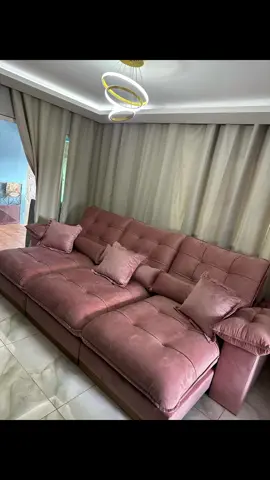 O sonho do sofá rose foi realizado🥹🫶🏾🫶🏾.                                             #casa #enxovaldecasanova #sonho #deus 