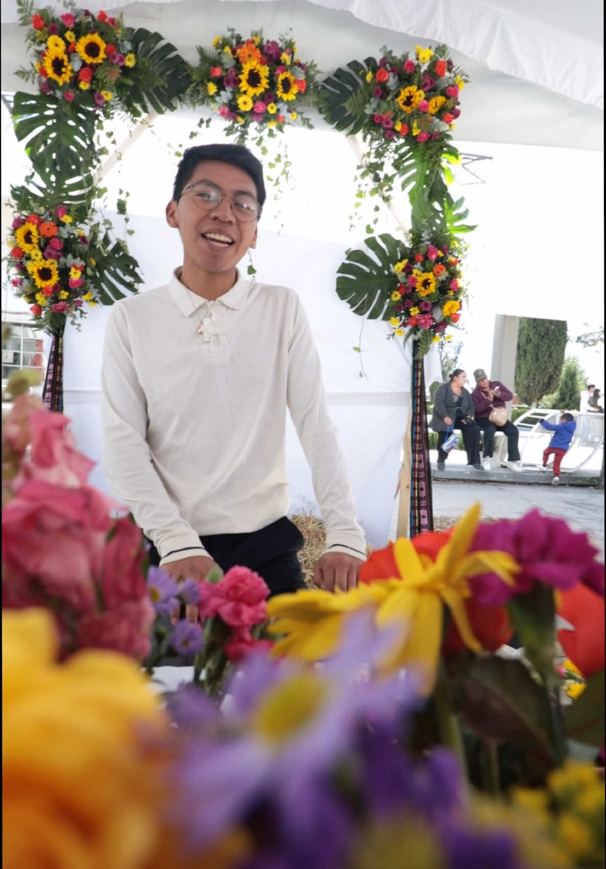 Se la rifan estos chavos #uaem #uaemex #somosuaemex #uni #universidad #flores 