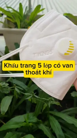 Khẩu trang 5 lớp có van thoát khí bảo vệ sức khỏe cho cả gia đình bạn.#khautrangN95 #khautrang5d #xuhuongtiktok #hottrrnd #CapCut 