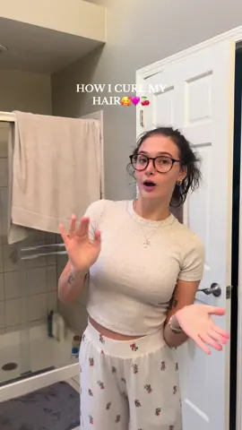 heres a hair curling tutorial!!🪩🪩🪩 #fyp #foryoupage #hairtok #curlingiron #curlinghair #curlinghairtutorial 