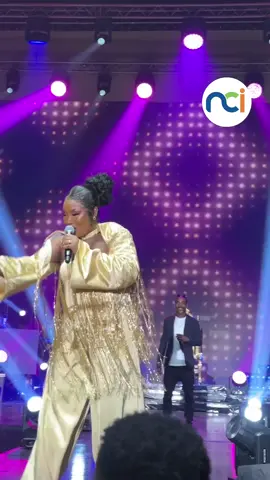 #roselinelayo 