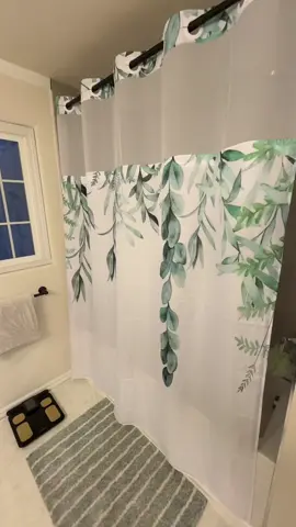 This Shower Curtain is so tall and I love how much brighter the shower space is! #showercurtain #bathtime #bathcurtain #bathroomdecor