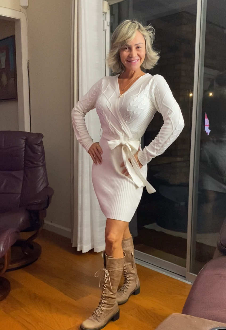 Girl's night out...dayum 😍 #colombiana #beautiful #over40 