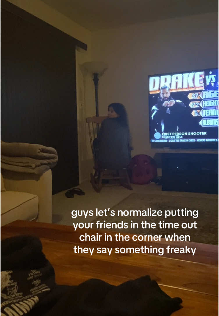 guys we need to find her a home @skully_dolly #fyp #foryoupage#pickles  