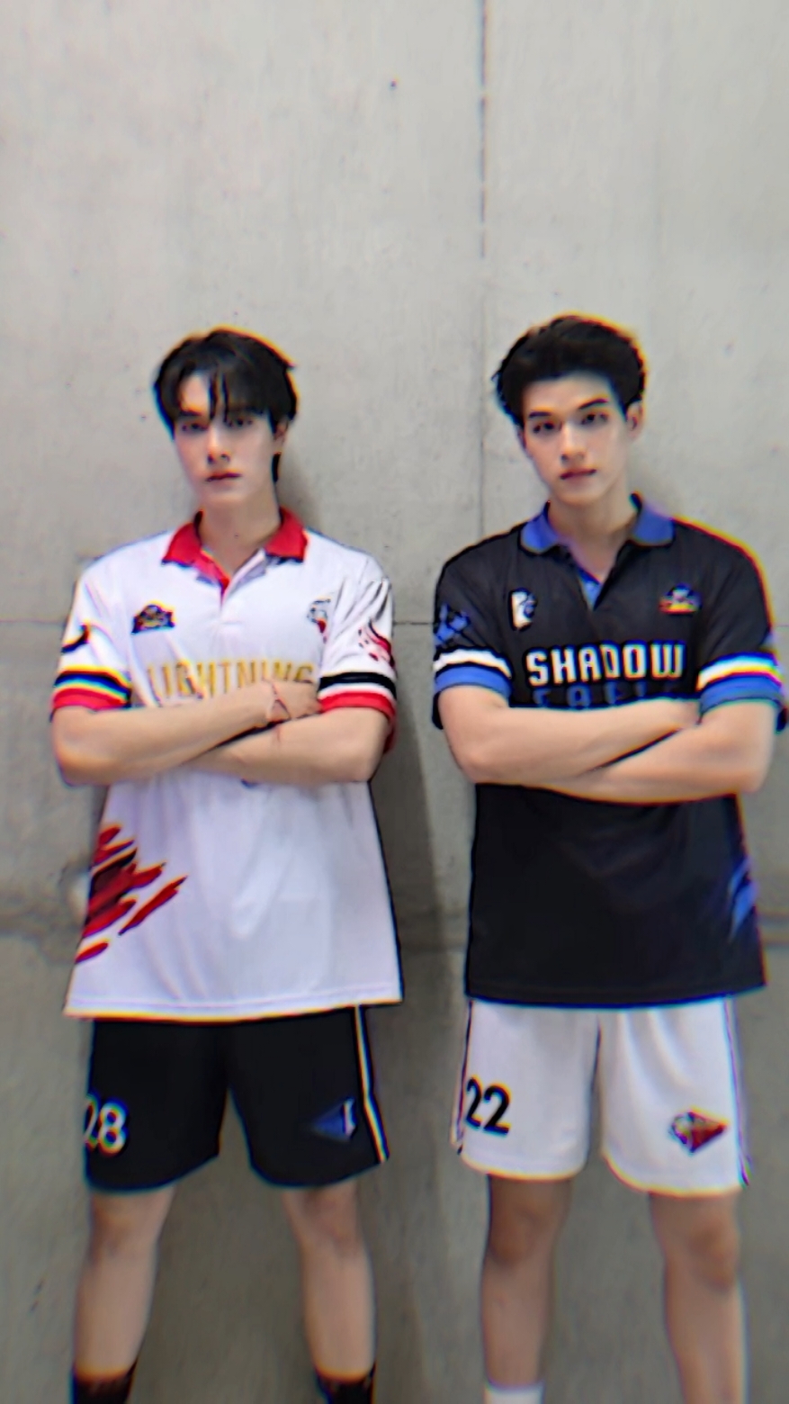 #skynani aduh.. ada yg tukeran jersey nih #skywongravee #nanihirunkit #gmmtv #thaienthu #fyp #foryou 