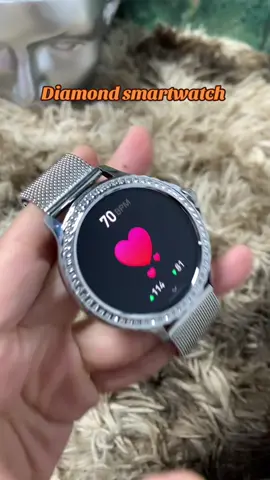 Pretty watch,just bought #tiktokmademebuyit#dealdrops#smartwatch#diamondwatch#gift#trending