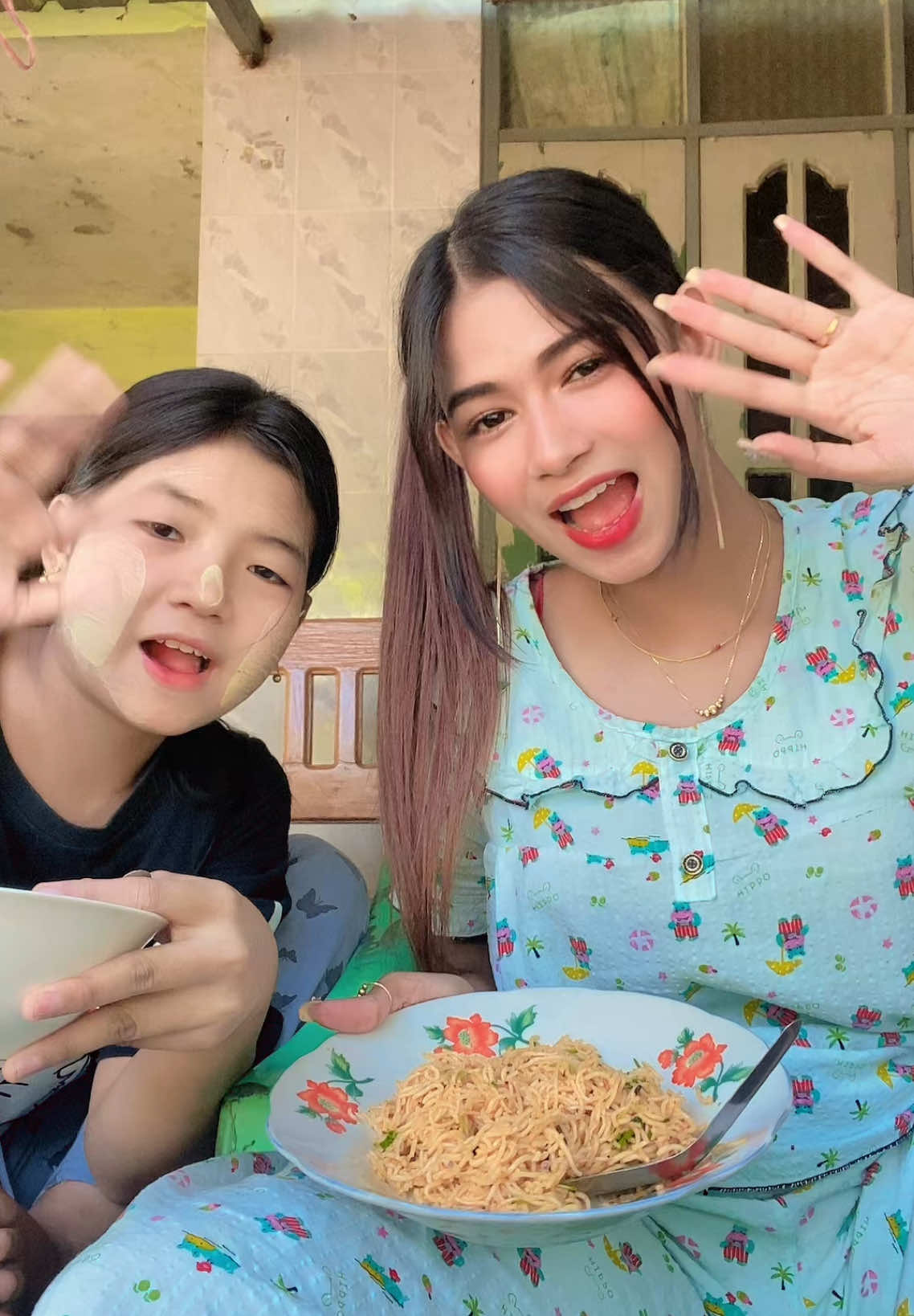 #စားကြပါအုံးလို့ဟုတ်ကဲ့😁 #ayesein001 #fyp 