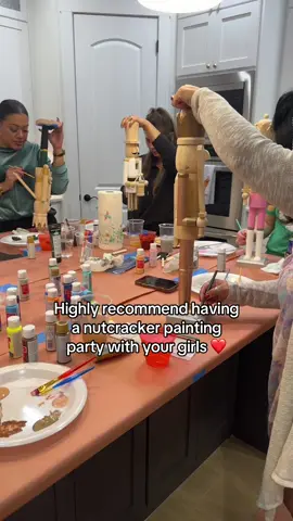 This was so much fun! Grateful for the friends who put this together ❤️ #paintingparty #nutcracker #merrychristmas #festive 