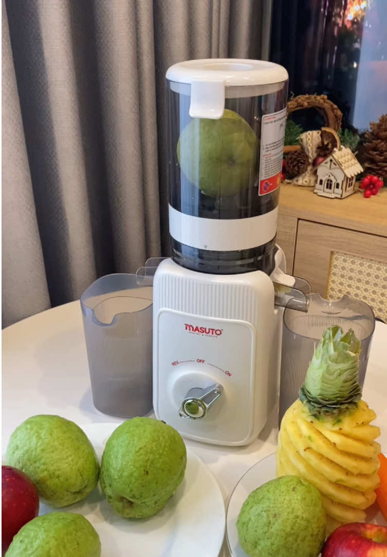 Máy ép chậm Masuto dành cho người lười như tôi #masuto #mayepcham #nuocep #mayep #lacluoichamchi 
