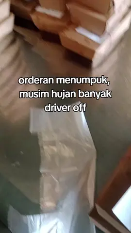 musim hujan mampu membuat driver off #ojol #ojolviral #ojoltiktok #musimhujan #fypシ゚viral 