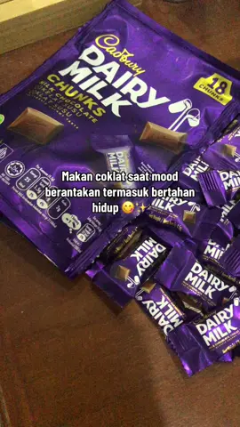 Enaknya makan coklat #CuanTanpaBatas #cadburydairymilk #fypシ゚viral 
