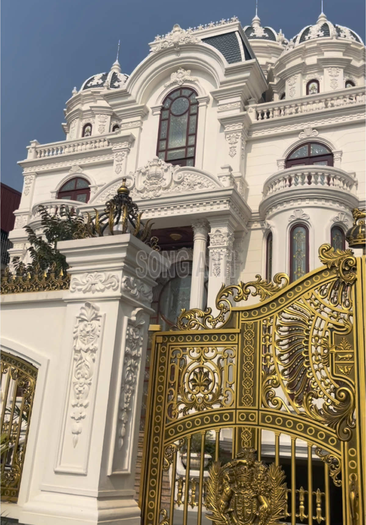 ngôi nhà của Nguyễn Xuân Son tại Việt Nam😊 #xuhuong2023 #nhadep #laudai #bietthu #nhamainhat #nhamaithai #thicongnoithat #thicongtrongoi #kientrucsonganh #nhadepsonganh #trendingvideo 