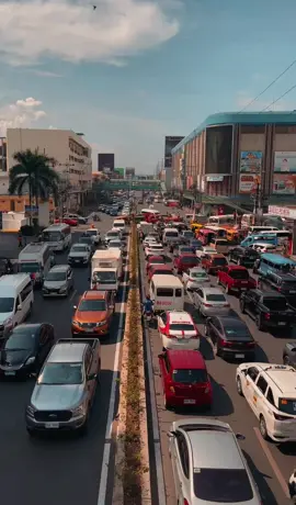 Holiday rush traffic in CDO 🚘🏙️ #CagayandeOro #CDO #traffic #christmas #holidayrush #CagayandeOroCity #CDOLifestyle 