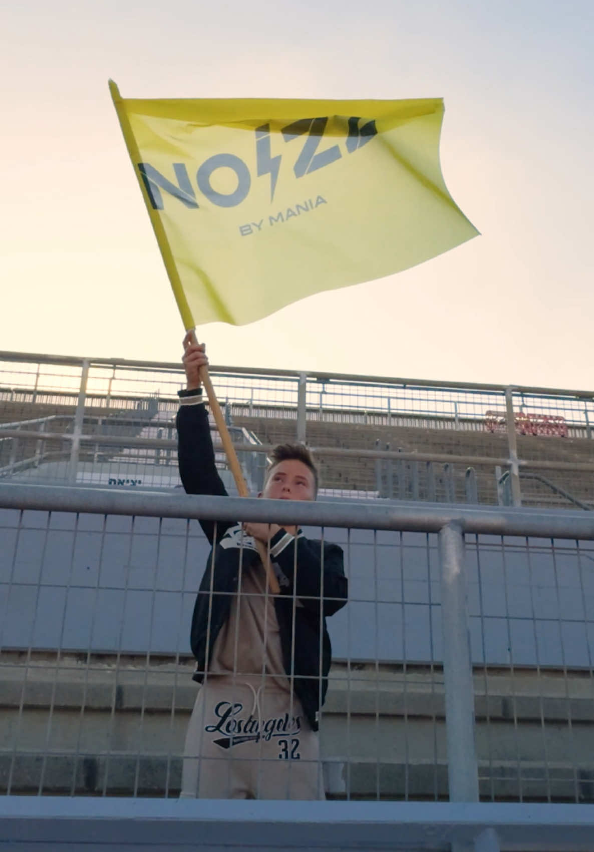 COLD DAYS, HOT LOOKS NOIZZ WINTER COLLECTION GOT YOU COVERD! ⚡️⚡️⚡️ #מה_אנחנו_ילדים ❓